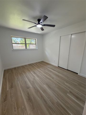 5905 Walraven Circle, Fort Worth, TX 76133