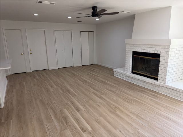 5905 Walraven Circle, Fort Worth, TX 76133