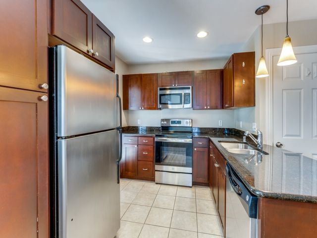 4708B Bradford Drive, Dallas, TX 75219