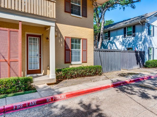4708B Bradford Drive, Dallas, TX 75219