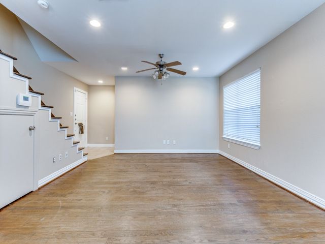 4708B Bradford Drive, Dallas, TX 75219