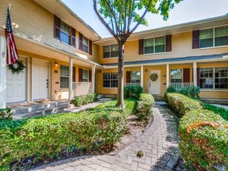4708B Bradford Drive, Dallas, TX 75219