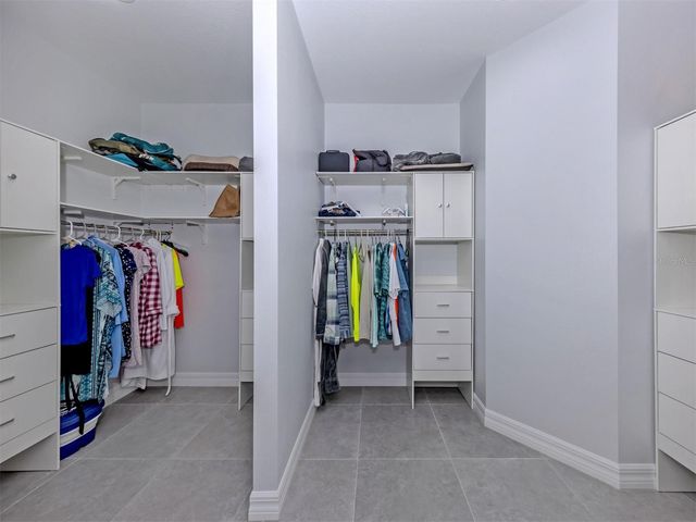 851 LINDEN ROAD, Venice, FL 34293