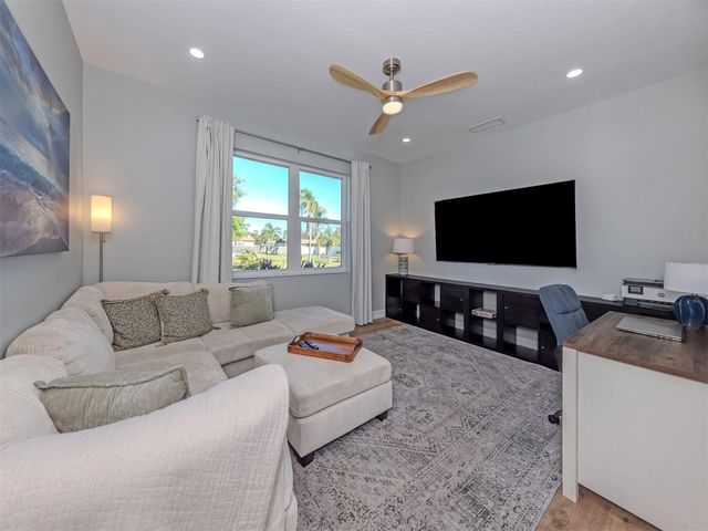 851 LINDEN ROAD, Venice, FL 34293