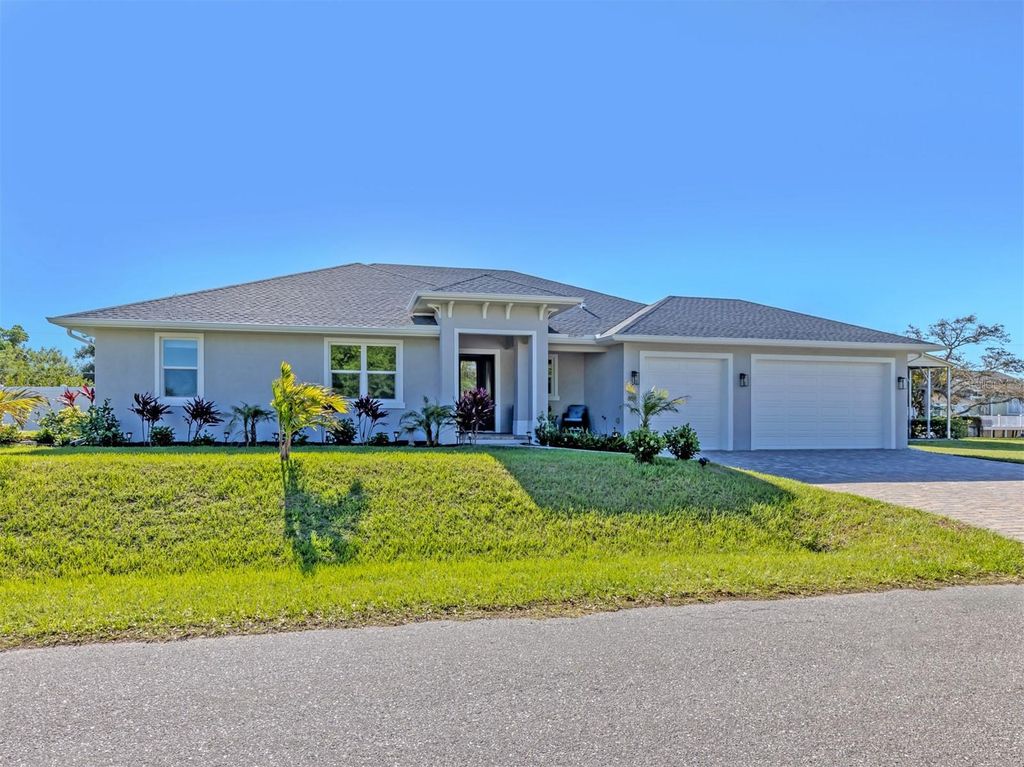 851 LINDEN ROAD, Venice, FL 34293