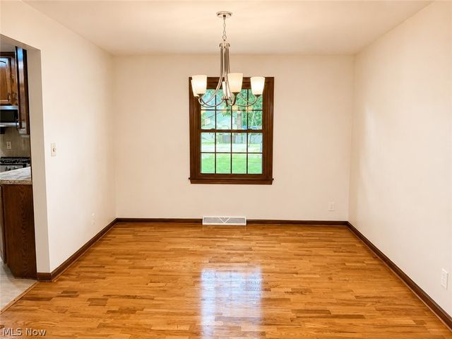 707 Oakridge Drive, Boardman, OH 44512