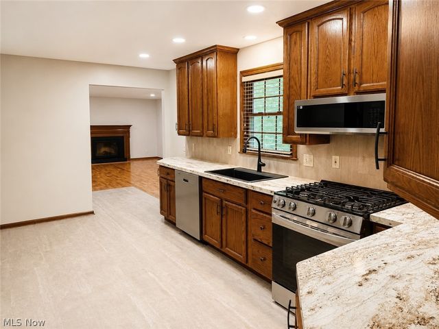 707 Oakridge Drive, Boardman, OH 44512