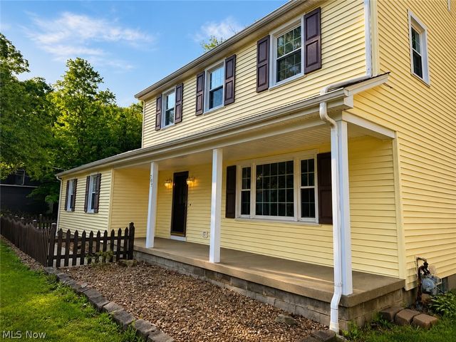 707 Oakridge Drive, Boardman, OH 44512