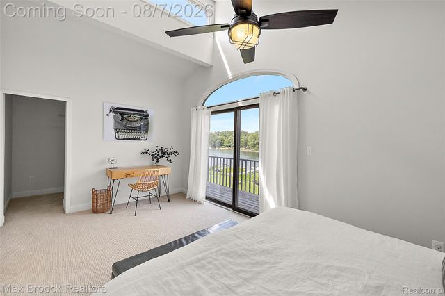 6896 Colony Drive, West Bloomfield Charter Township, MI 48323