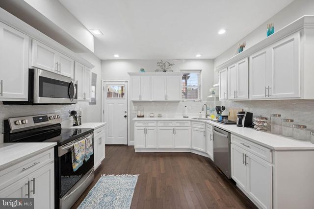 2038 E PRESTON ST, Baltimore, MD 21213