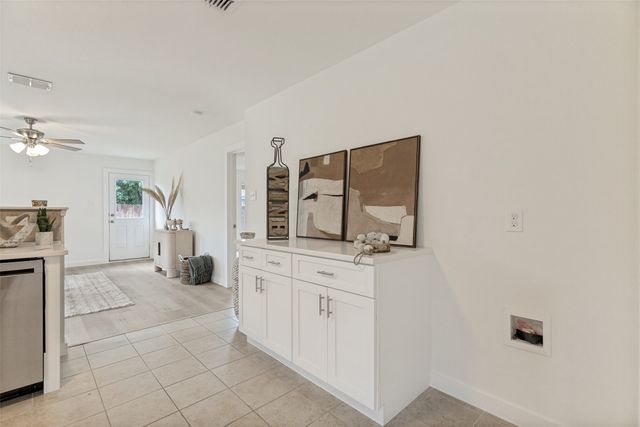 8828 Valley River Drive, Fort Worth, TX 76244
