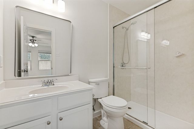 8828 Valley River Drive, Fort Worth, TX 76244