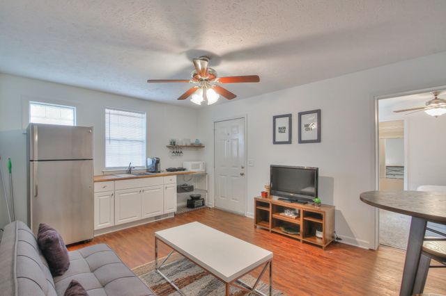 1714B Villa Pl, Nashville, TN 37212
