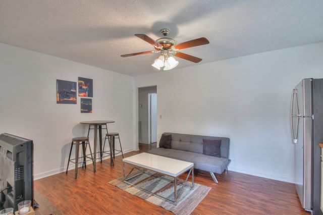 1714B Villa Pl, Nashville, TN 37212