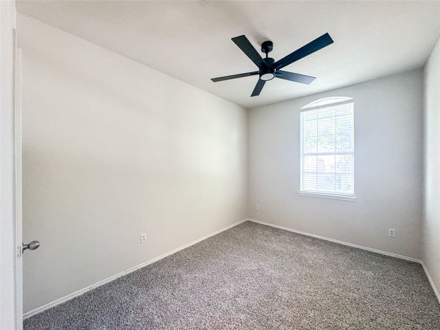 403 Rock Rose Drive, Duncanville, TX 75137