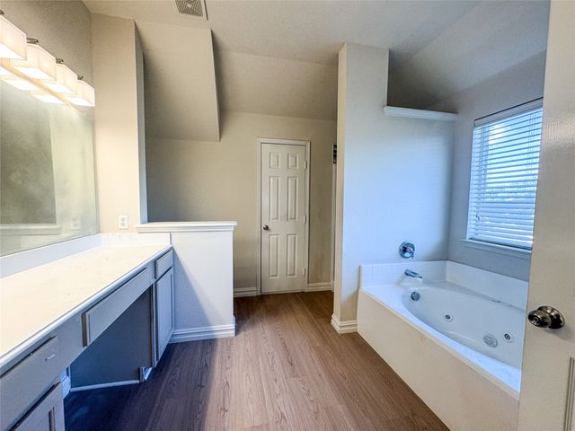 403 Rock Rose Drive, Duncanville, TX 75137