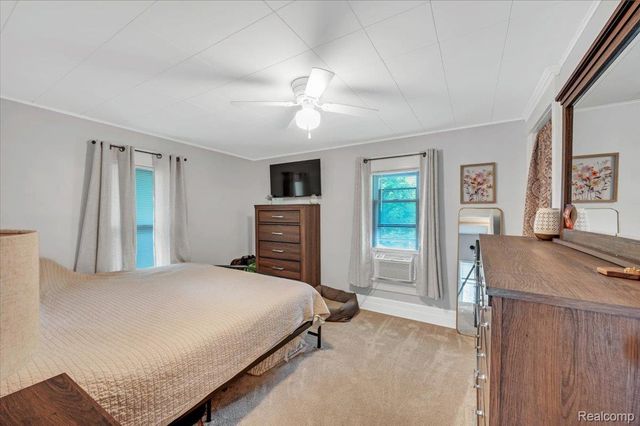 128 Fox Street, Lapeer, MI 48446