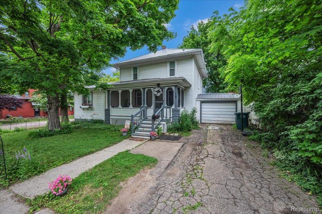 128 Fox Street, Lapeer, MI 48446
