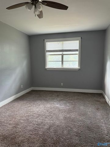 4006 Mcewen Drive, Huntsville, AL 35810
