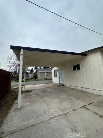 347 N Garfield, Corona, CA 92882