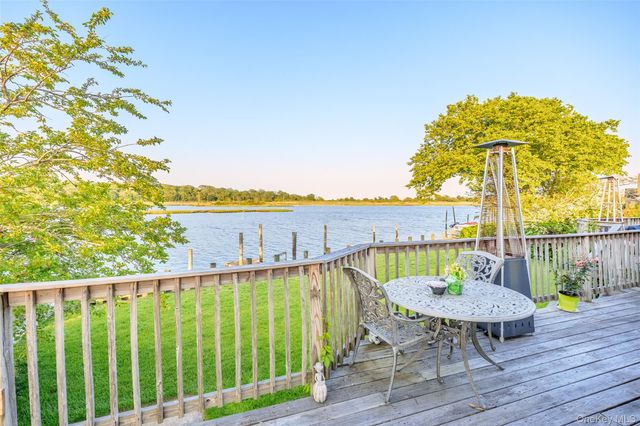 49 Ann Drive E, Freeport, NY 11520