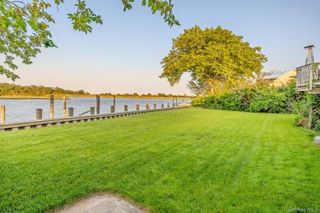 49 Ann Drive E, Freeport, NY 11520