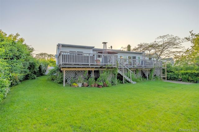 49 Ann Drive E, Freeport, NY 11520