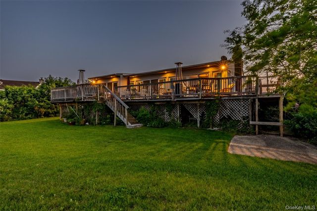 49 Ann Drive E, Freeport, NY 11520