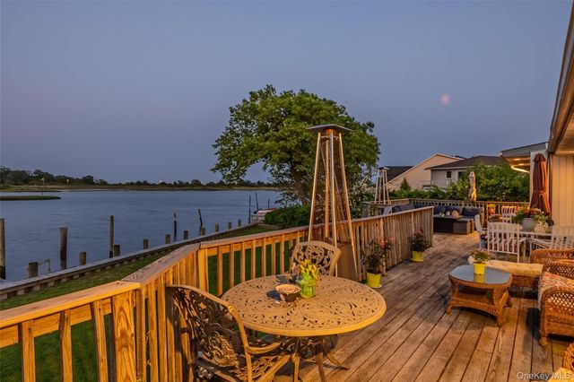 49 Ann Drive E, Freeport, NY 11520