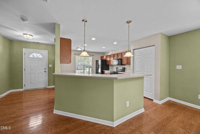8857 Thornton Town Place, Raleigh, NC 27616