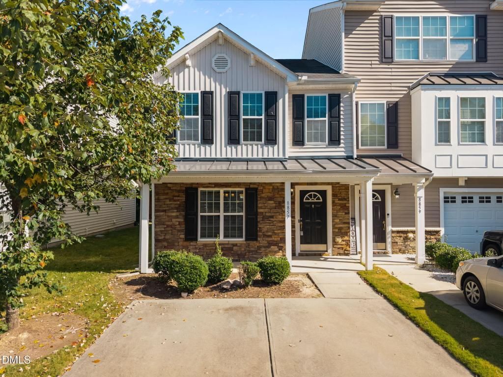 8857 Thornton Town Place, Raleigh, NC 27616