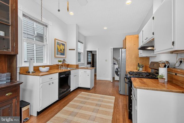 1870 NEWTON ST NW, Washington, DC 20010