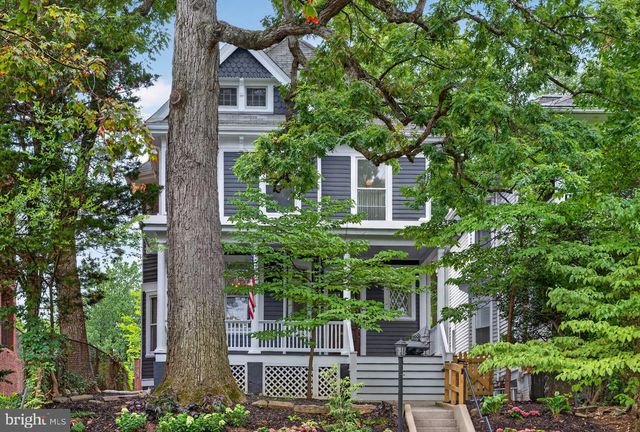 1870 NEWTON ST NW, Washington, DC 20010