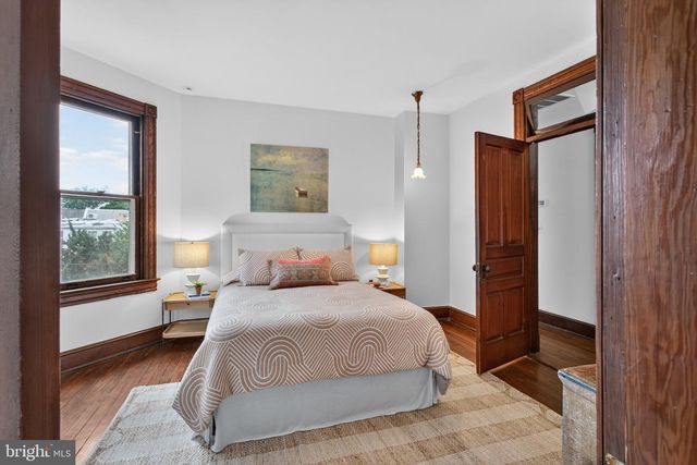 1870 NEWTON ST NW, Washington, DC 20010