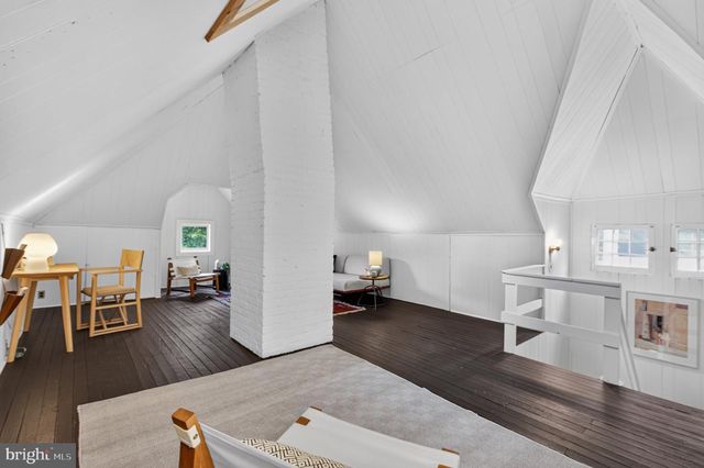 1870 NEWTON ST NW, Washington, DC 20010
