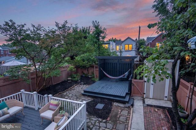 1870 NEWTON ST NW, Washington, DC 20010
