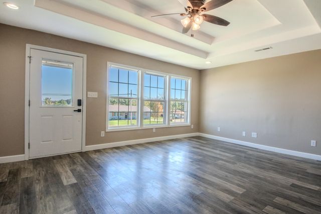 5622 HERITAGE HIGHWAY, Jefferson City, MO 65109