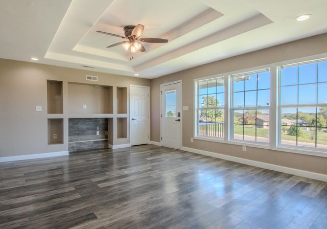 5622 HERITAGE HIGHWAY, Jefferson City, MO 65109