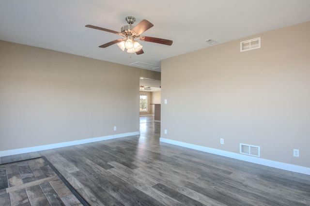 5622 HERITAGE HIGHWAY, Jefferson City, MO 65109