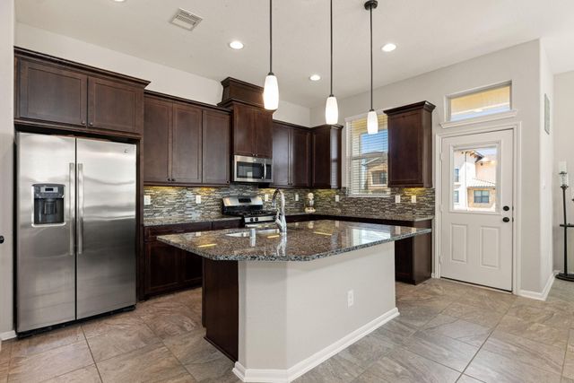 12150 La Strada Street, Richmond, TX 77406