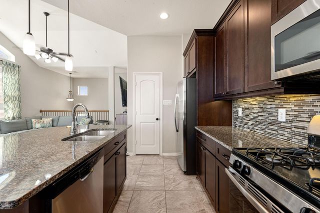 12150 La Strada Street, Richmond, TX 77406