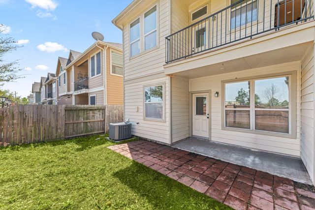 12150 La Strada Street, Richmond, TX 77406