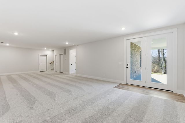 814 Sugarbush Lane, Spring Hill, TN 37174