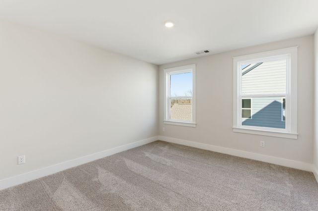 814 Sugarbush Lane, Spring Hill, TN 37174