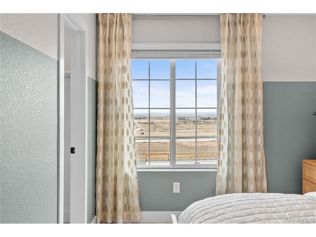9034 Quartz Ct, Arvada, CO 80007