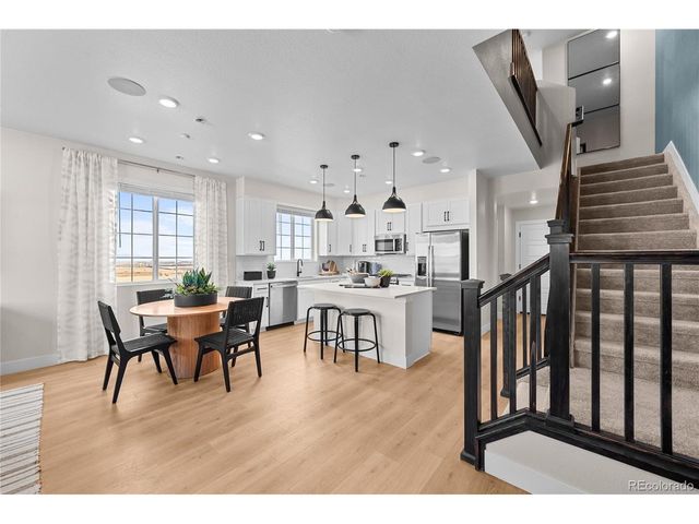 9034 Quartz Ct, Arvada, CO 80007