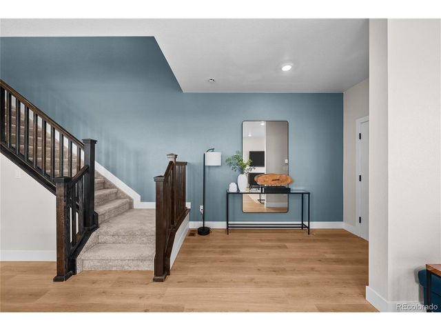 9034 Quartz Ct, Arvada, CO 80007