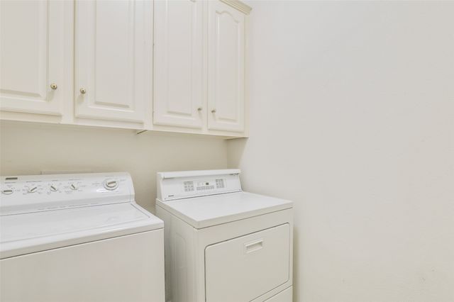 1007 W Bluff Street, Fort Worth, TX 76102