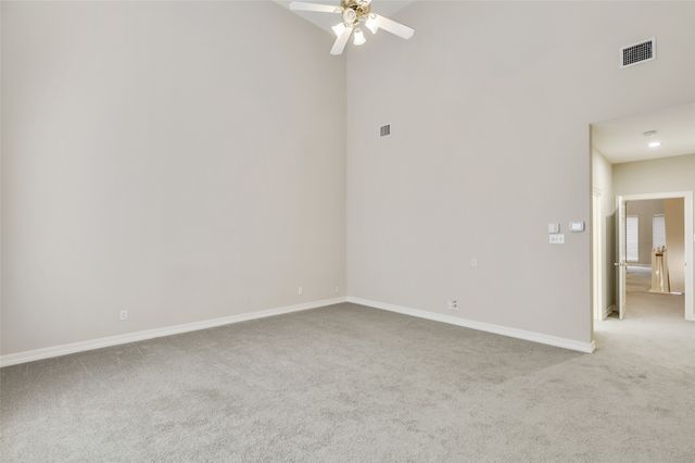1007 W Bluff Street, Fort Worth, TX 76102