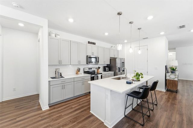 1525 PLAYWRIGHT DRIVE, Deland, FL 32720
